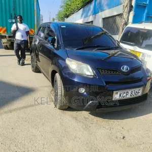 Toyota IST 2012 Black