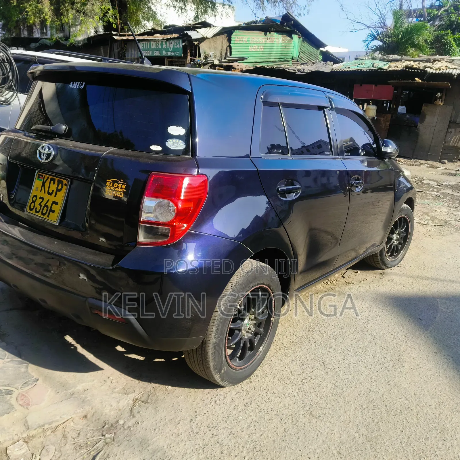 Toyota IST 2012 Black