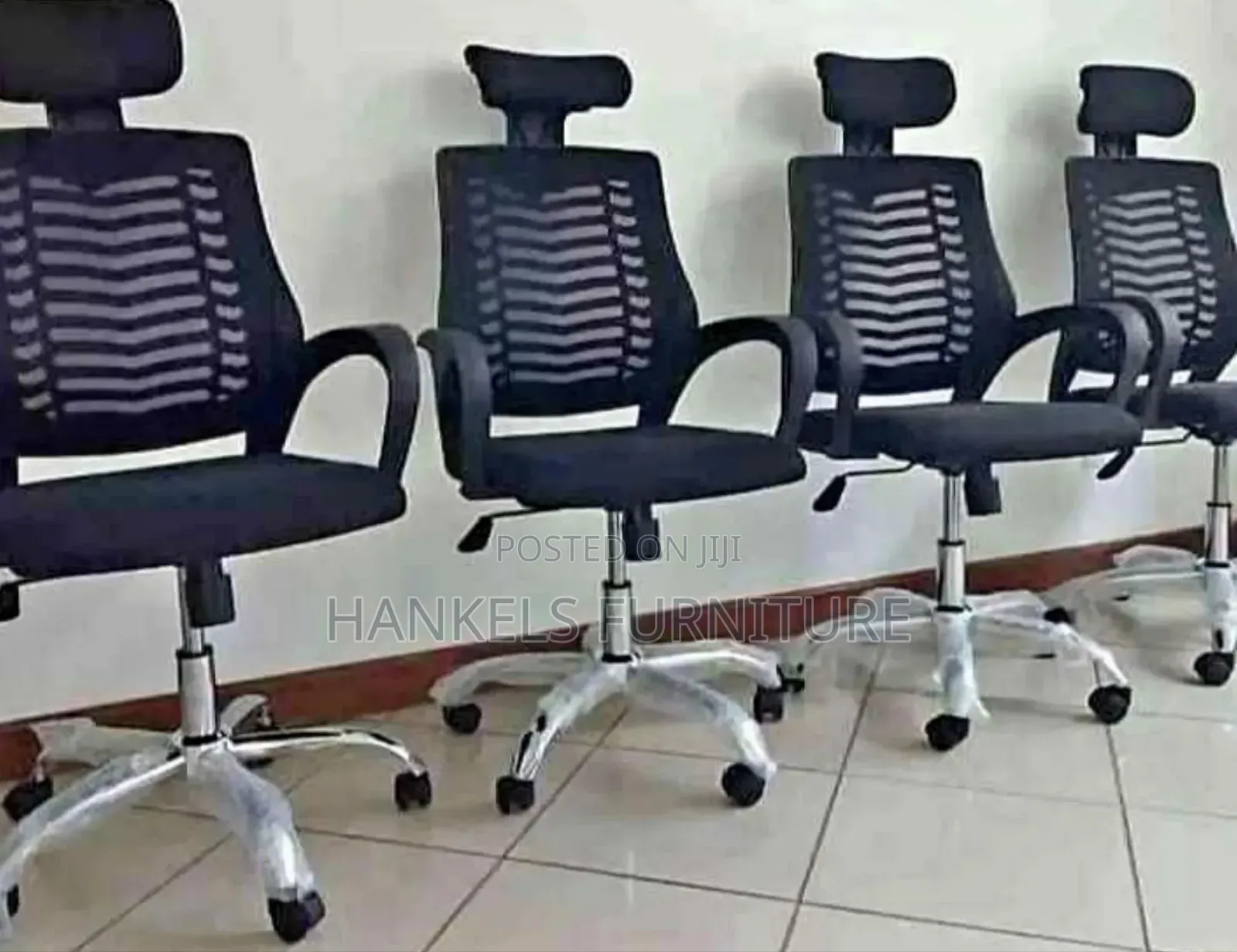 Ergonomic Office Chair With Headrest – Durable Adjustable