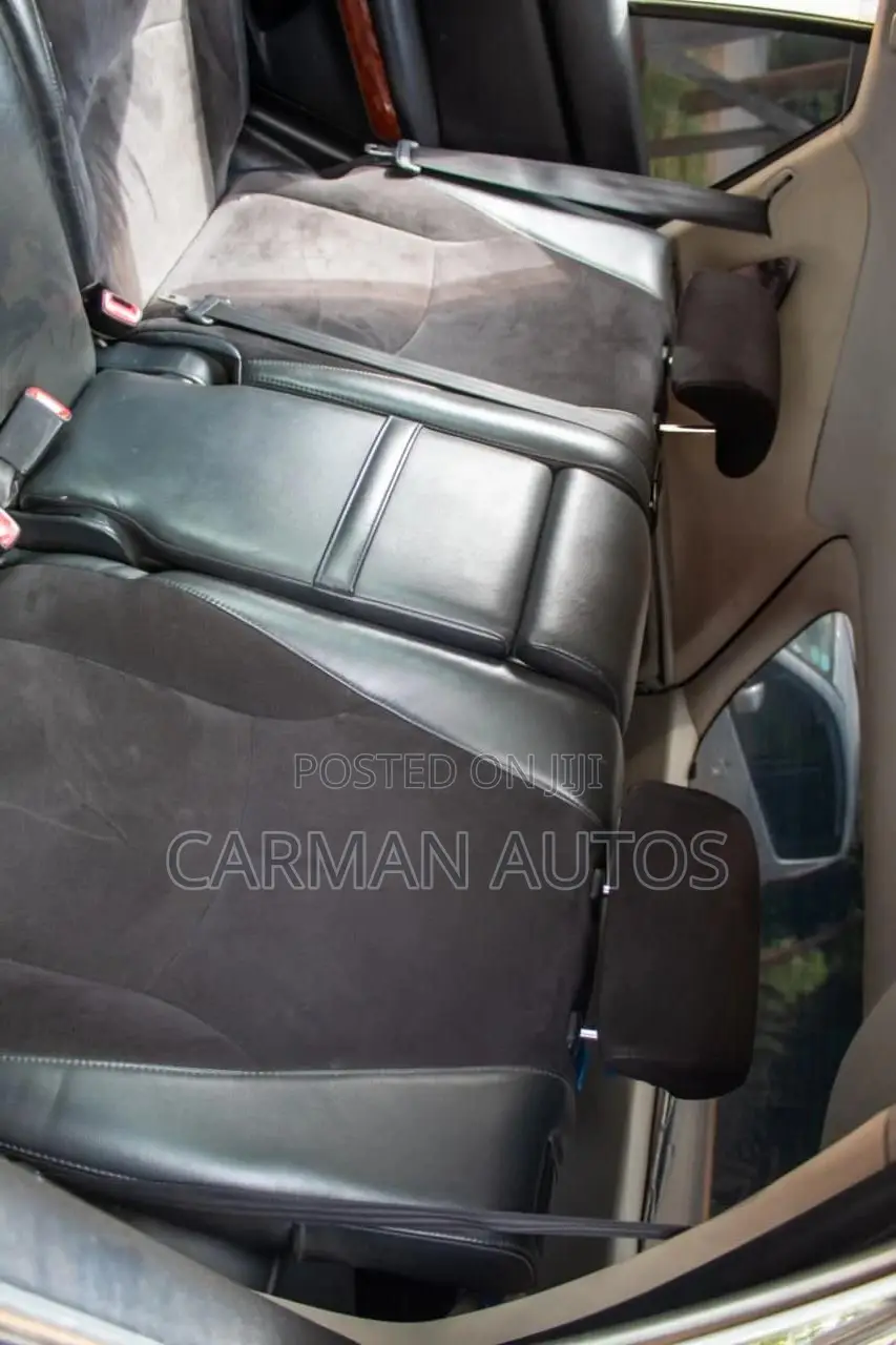 Toyota Harrier 2.4 2009 Black