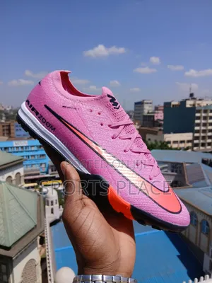 Air Zoom "Cosmic Speed" Astro Football Soccer Trainers