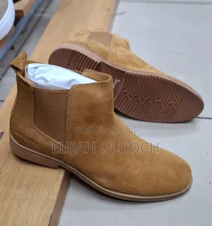 Brown Sued Chelsea Boots Billionaire