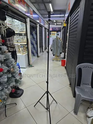 2.5m Phone Holding Tripod Stand