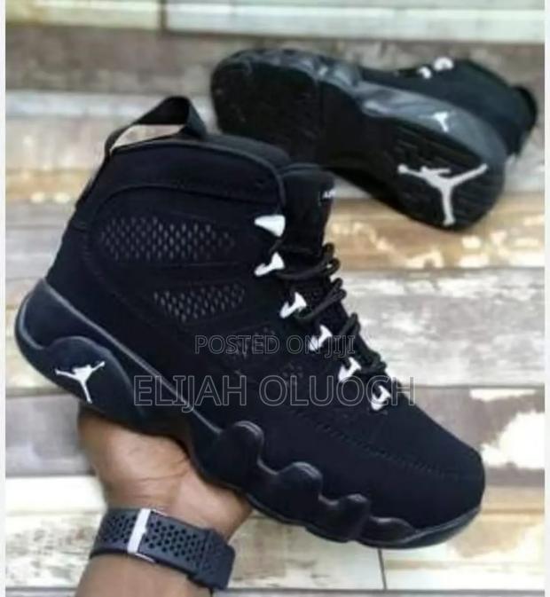 Air Jordan 9 Black Plain - thumbnail 3