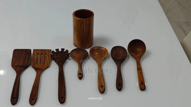 *8pcs Wooden Cooking Cultery Set*
Good Quality
Easy to Clean