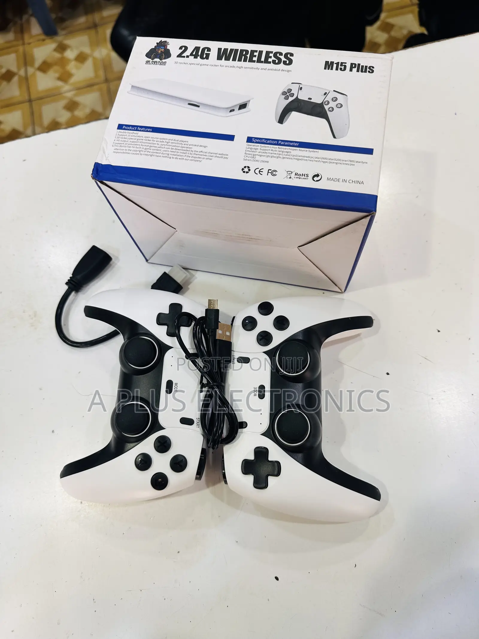 M15 Gamestick – Thousands of Retro Games Inside