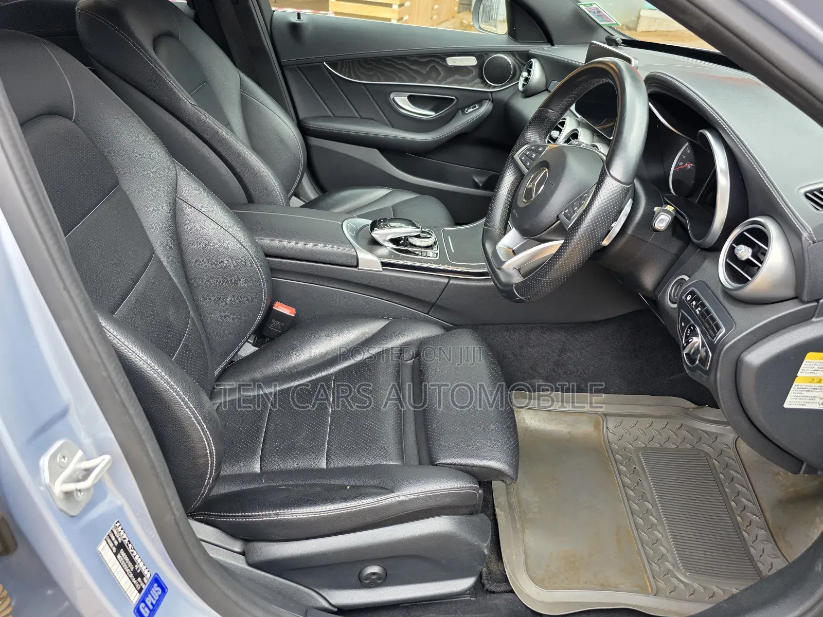 Mercedes-Benz GLA 250 2017 Silver