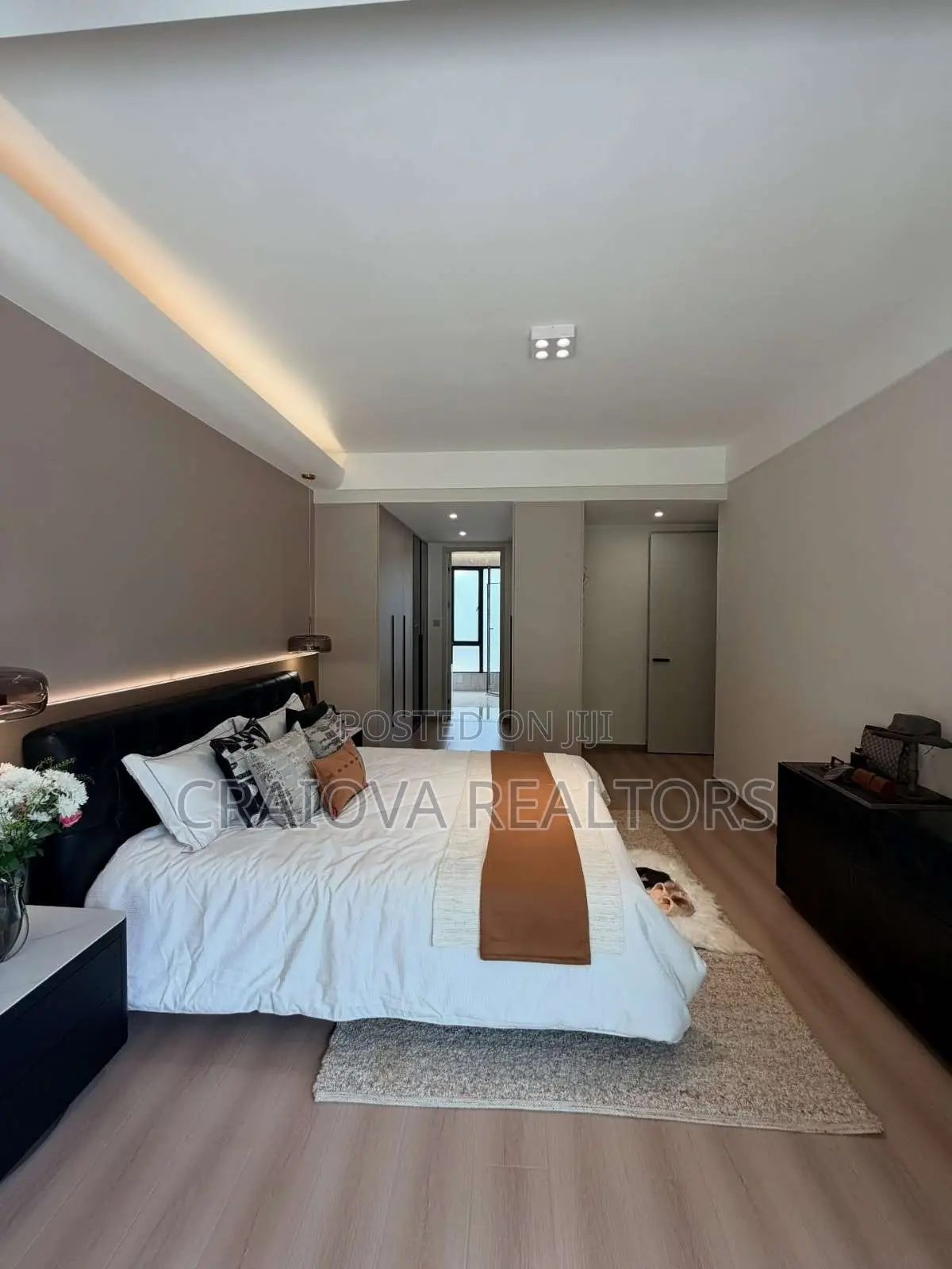4bdrm Apartment in Muthangari for sale