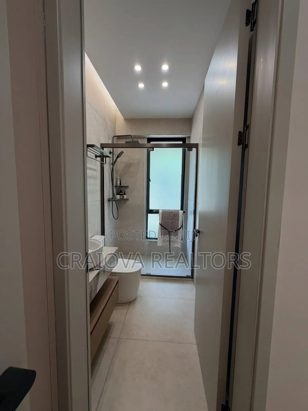4bdrm Apartment in Muthangari for sale
