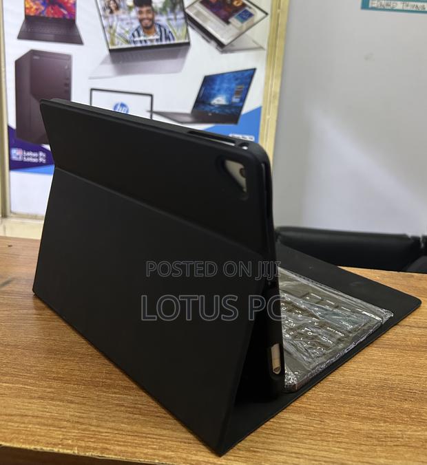 Apple iPad 9.7 128 GB Silver - thumbnail 2