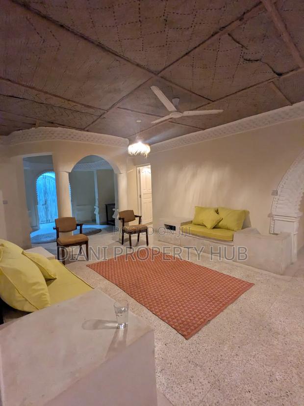 Furnished 4bdrm House in Jacaranda Area, Diani for rent - thumbnail 7