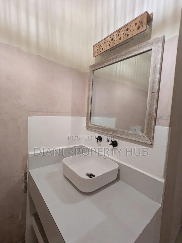 Furnished 4bdrm House in Jacaranda Area, Diani for rent - thumbnail 9