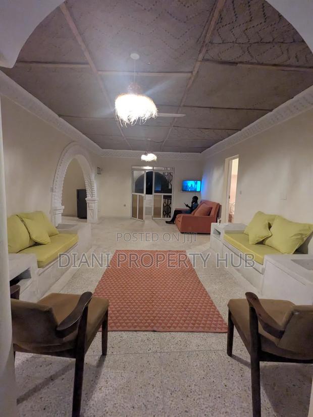 Furnished 4bdrm House in Jacaranda Area, Diani for rent - thumbnail 16