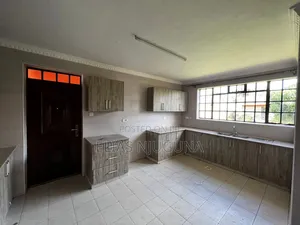 5bdrm Duplex in Membley for rent