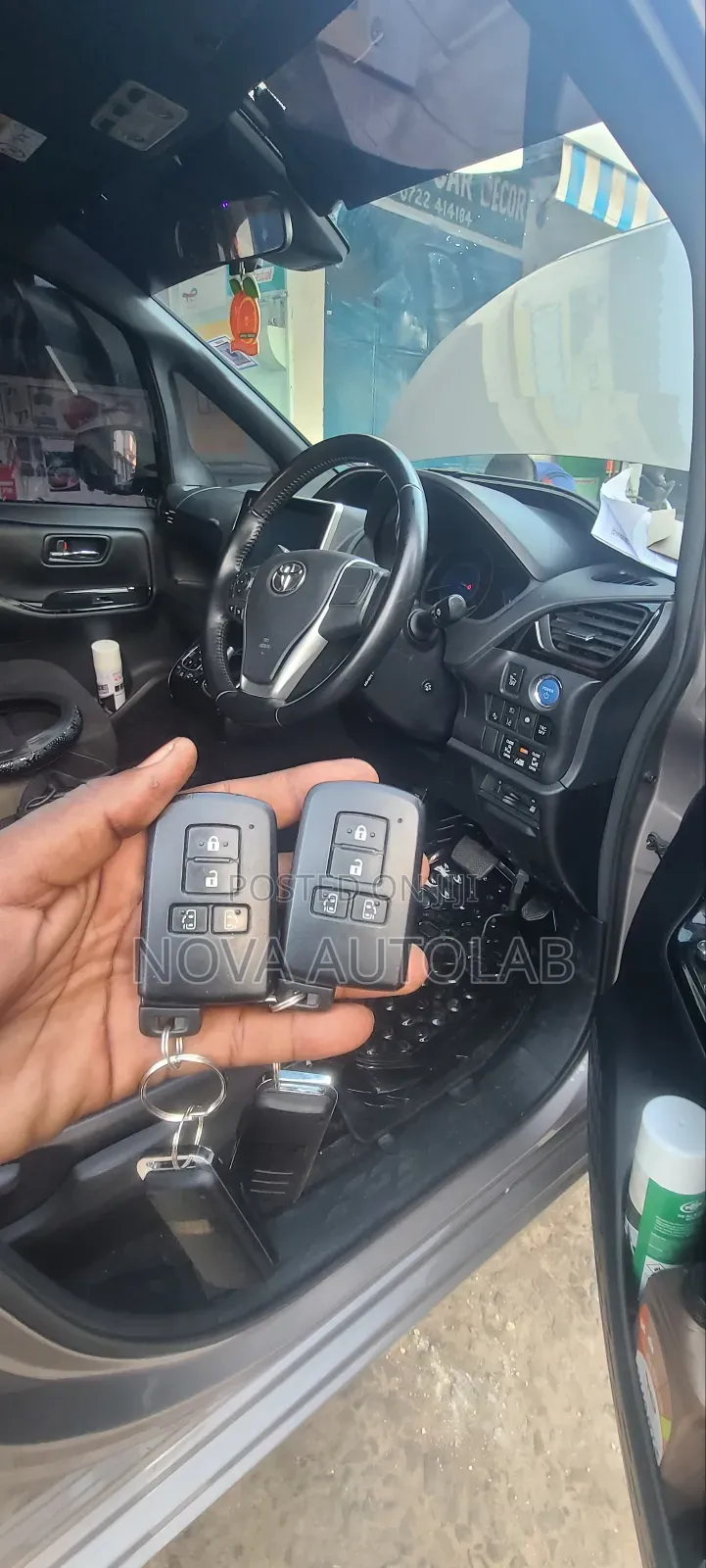Toyota Sienta/Noah/Voxy/Alphard