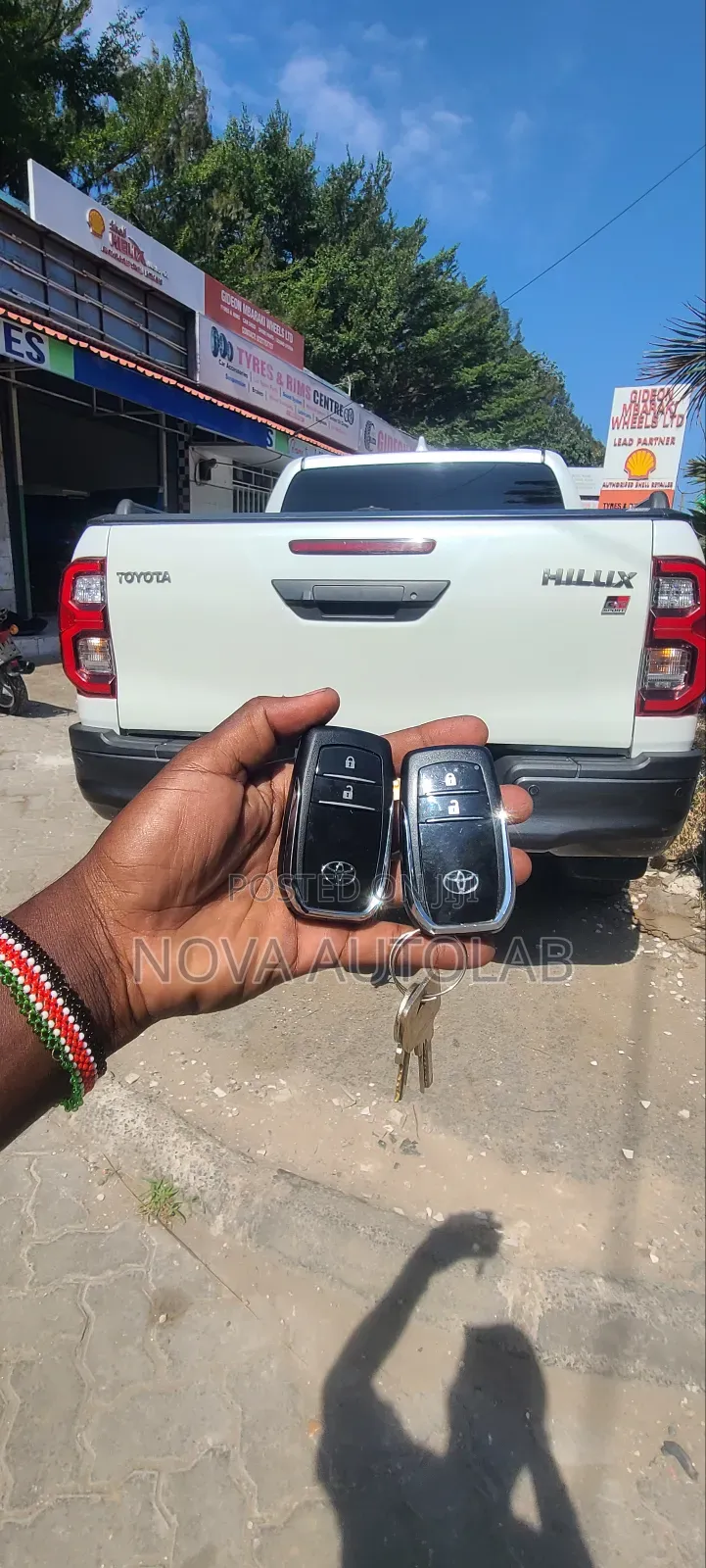 Toyota Hilux(Gun) Keys