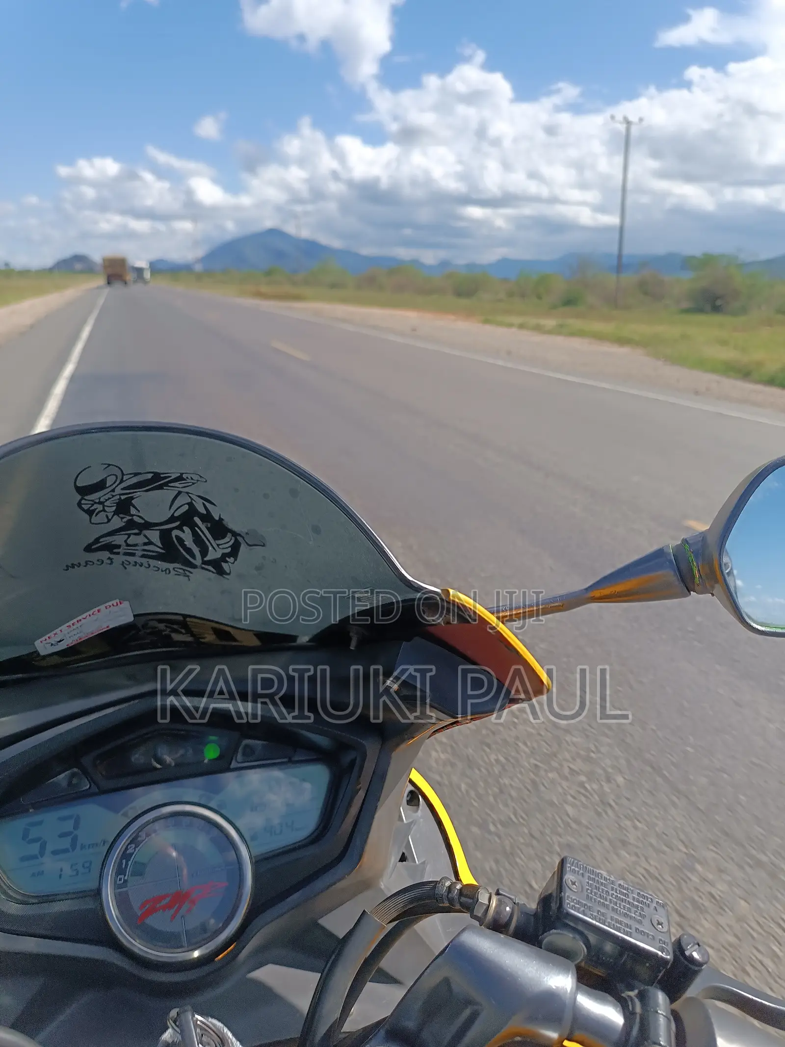 Hero Karizma ZMR 2017 Yellow