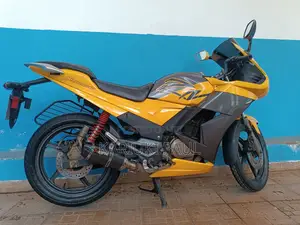 Hero Karizma ZMR 2017 Yellow
