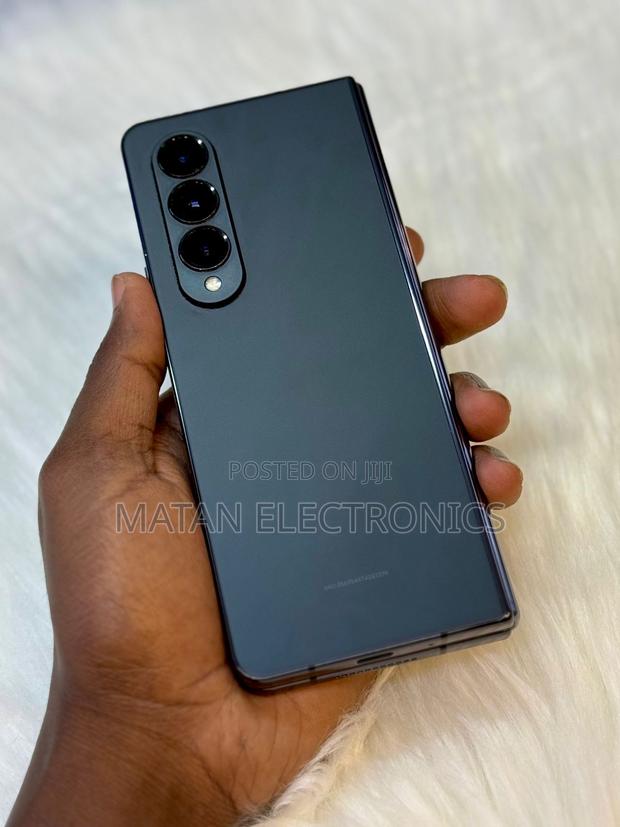 Samsung Galaxy Z Fold4 256 GB Black