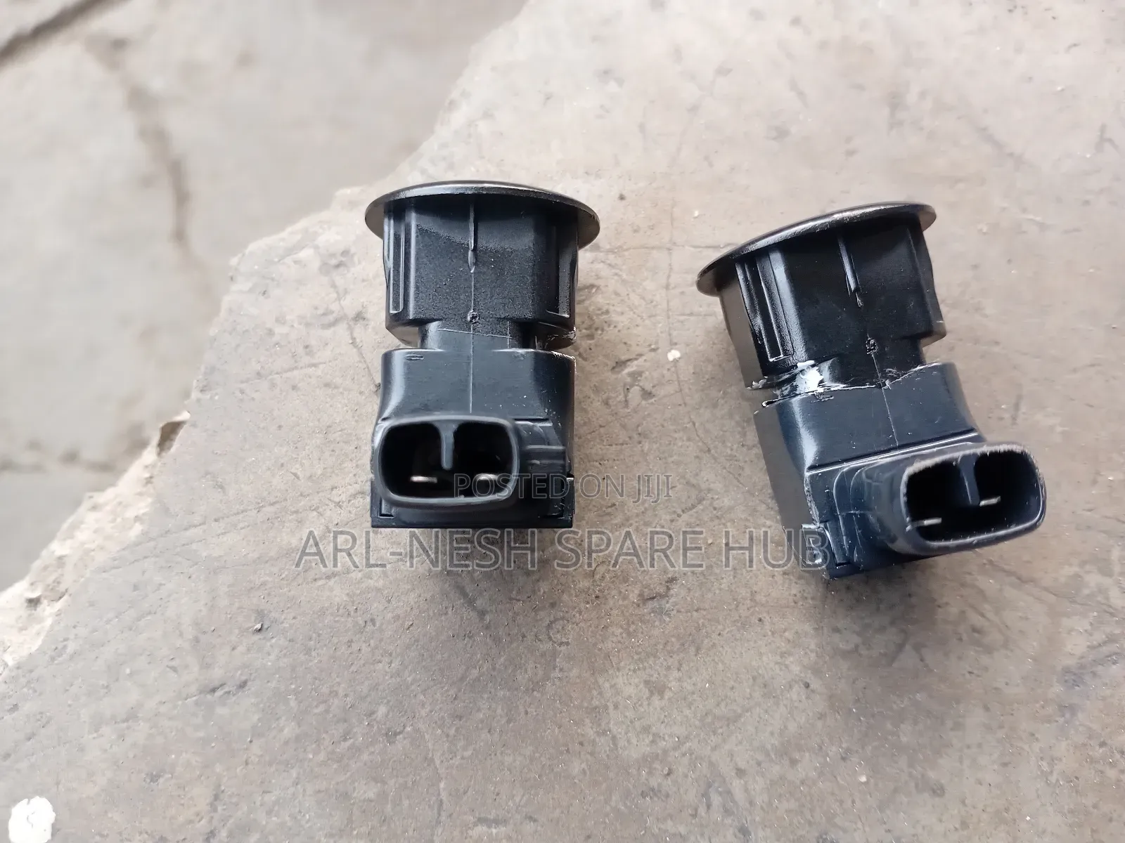 Toyota Alphard Old Model Bumper. Sensor