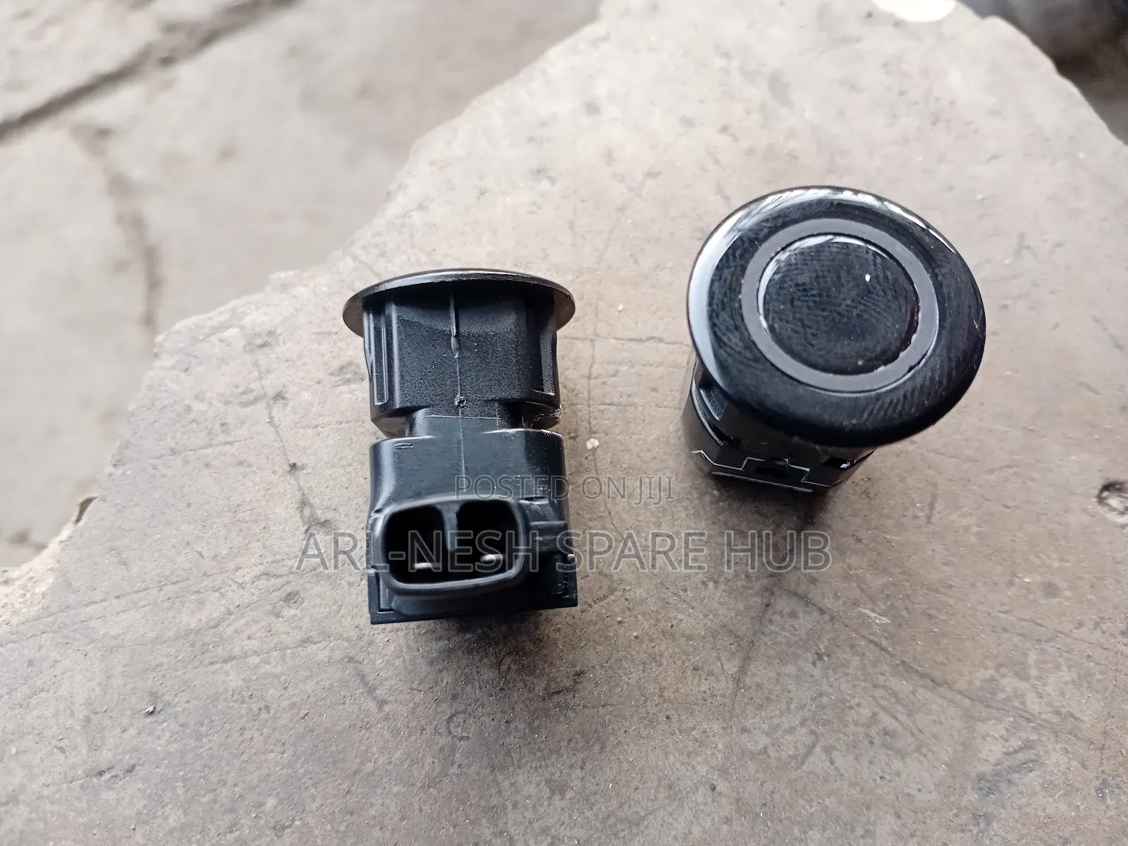 Toyota Alphard Old Model Bumper. Sensor