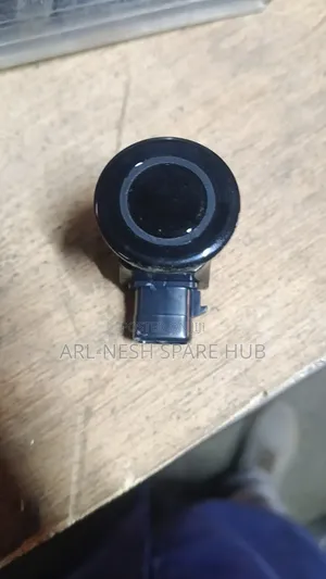 Toyota Alphard Old Model Bumper. Sensor