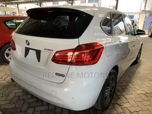 BMW 218i 2018 White