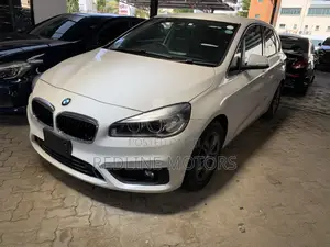 BMW 218i 2018 White