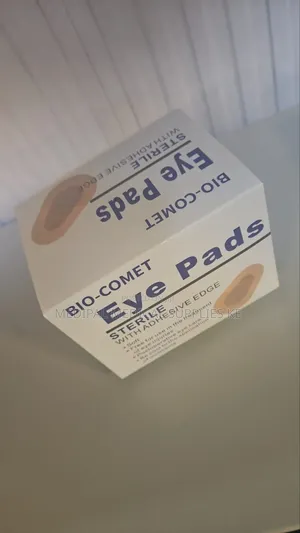 Eye Pads With Adhesive Edge