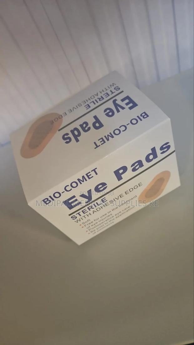 Eye Pads With Adhesive Edge
