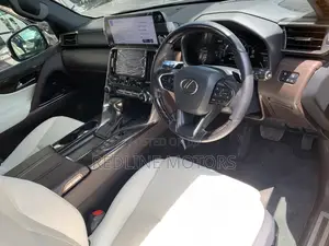 Lexus LX LX 600 2023 Silver