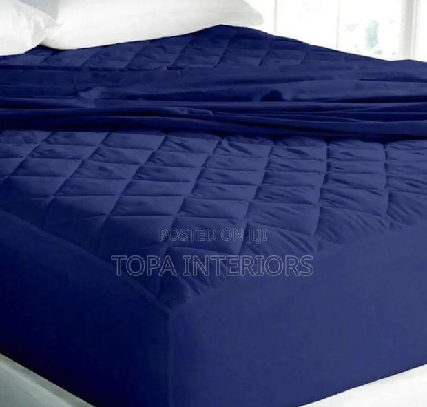 Navy Blue Leakproof Quilted Waterproof Mattress Protector Covers