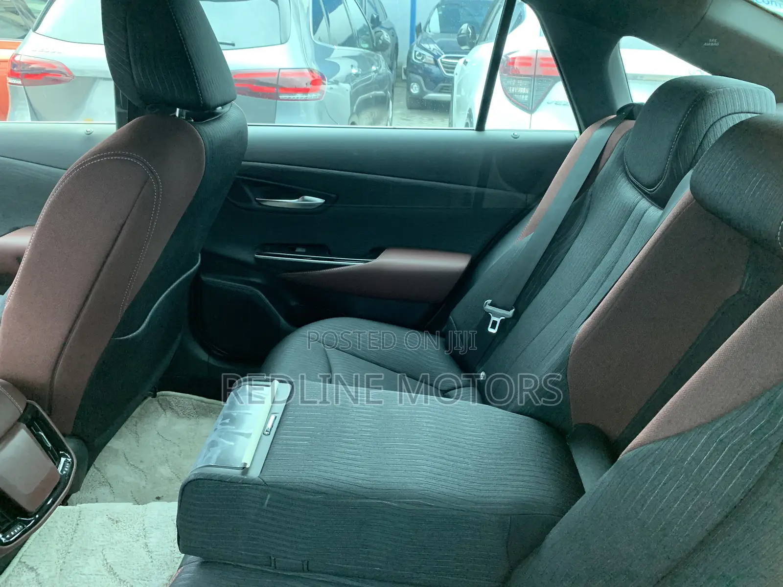 Toyota Crown 2018 Gray