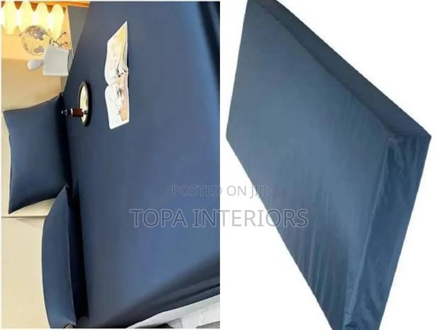 Wipe to Clean Mackintosh Mattress Covers for Elderly Leaks Protection