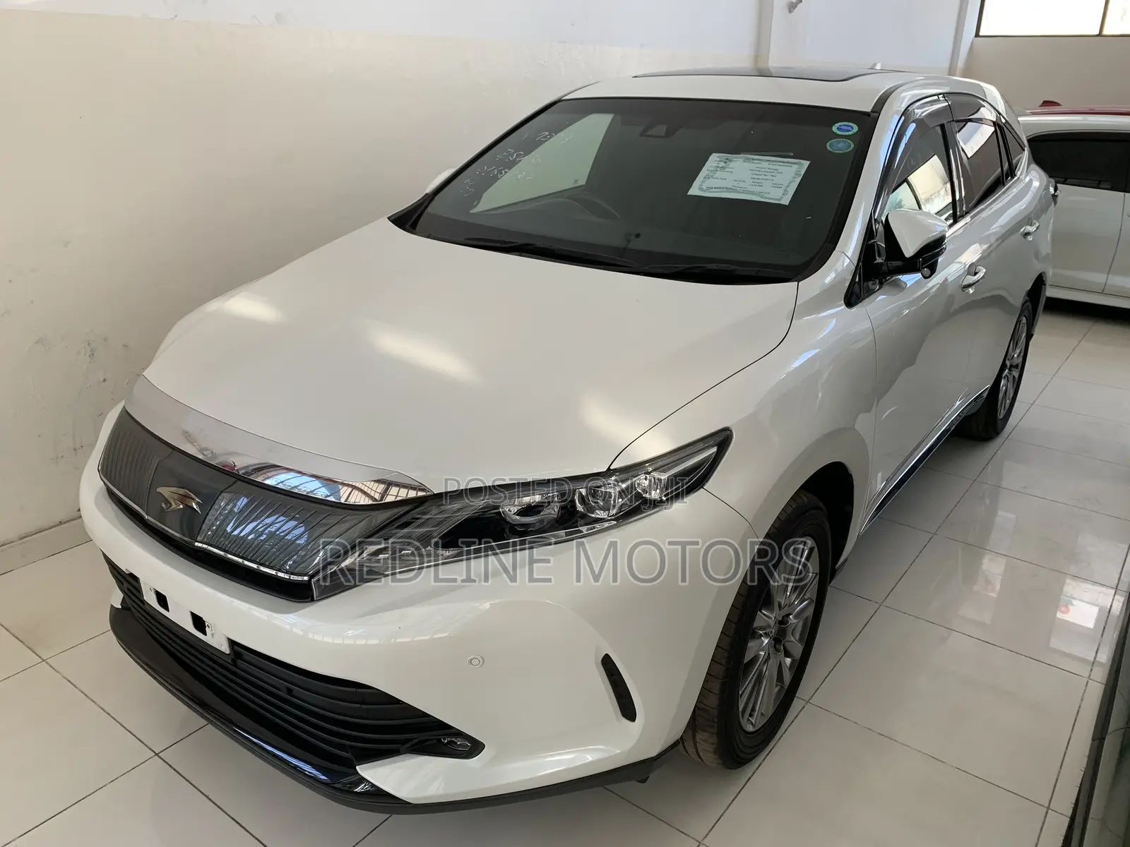 Toyota Harrier 2.0 4WD 2018 Pearl