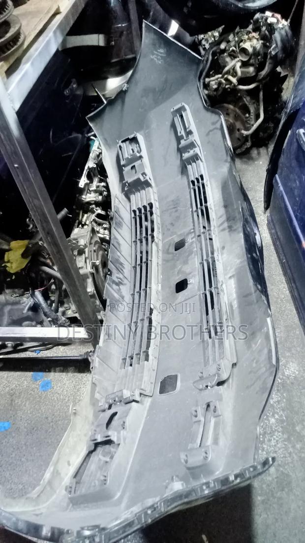 Front Bumper Toyota Spade - thumbnail 2