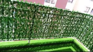 Meshed 1m by 3m Roll Beautiful Artificial Balcony Privacy Fence