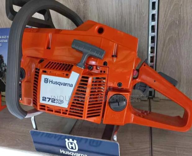 Power Saw Husqvarna 272xp