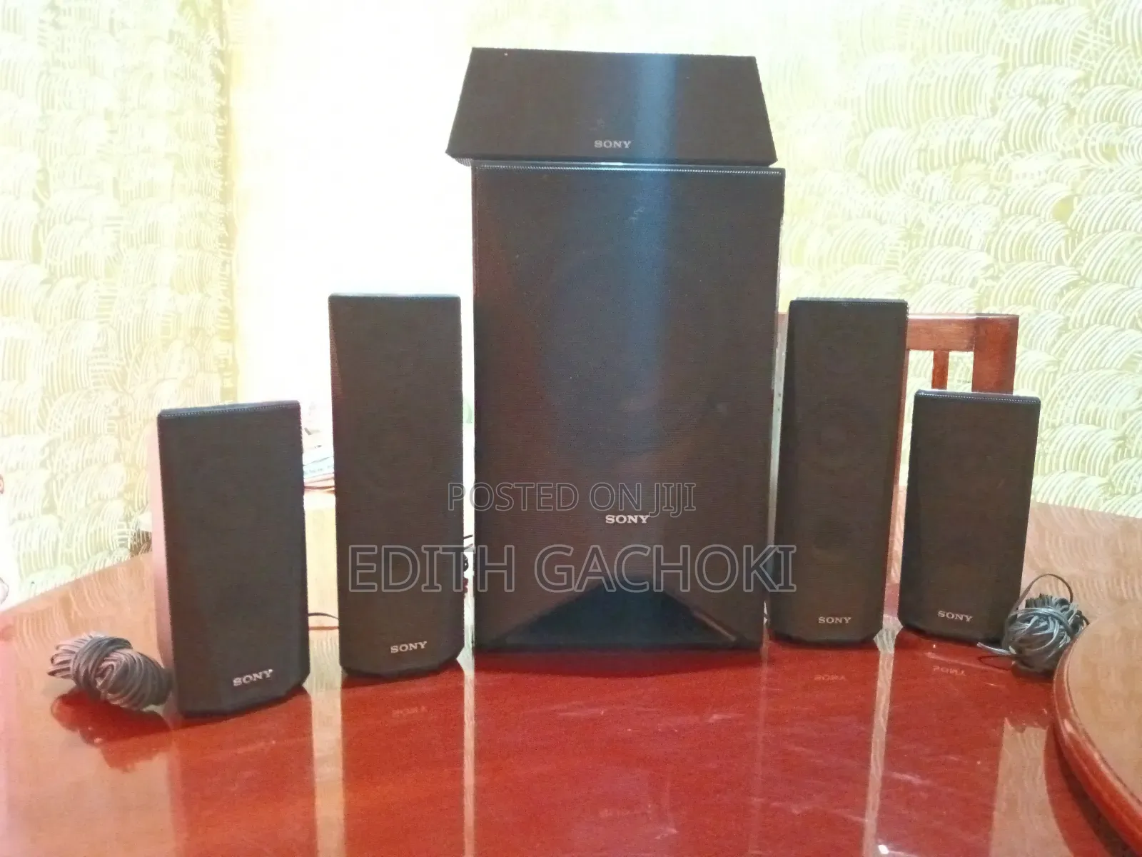 Sony Sub Hoofer