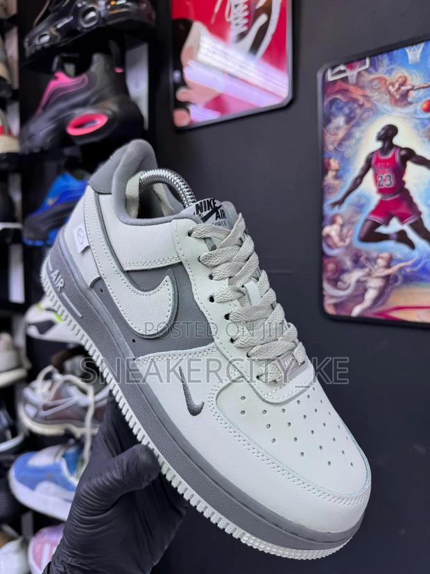 Grey Custom Airforce 1 - thumbnail 3