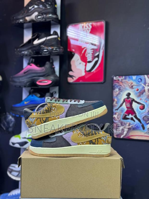 Custom Airforce 1 Wild Art - thumbnail 2