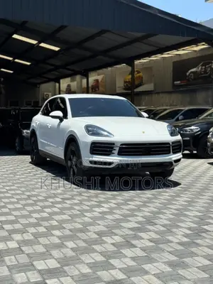 Porsche Cayenne 2018 Pearl