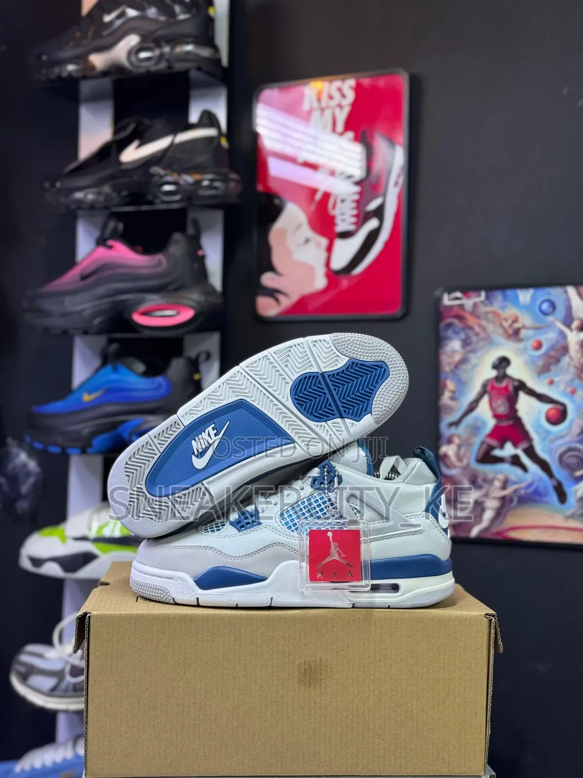 Blue/White Jordan 4
