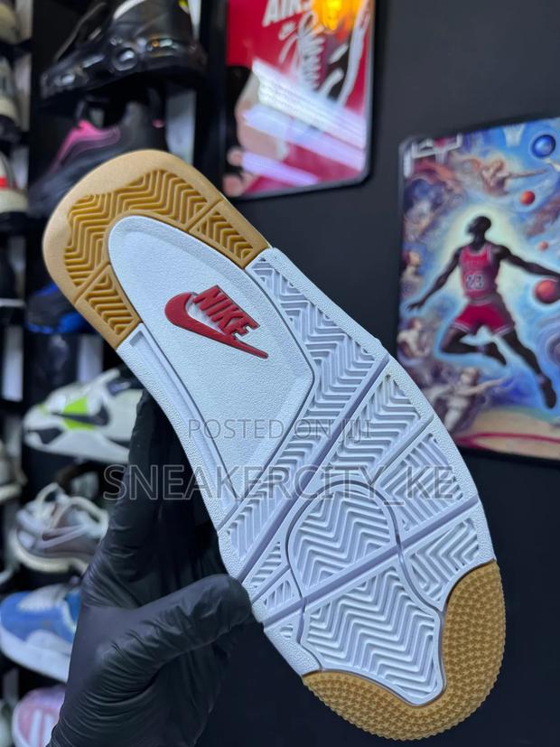 Red/White Jordan 4 - thumbnail 6