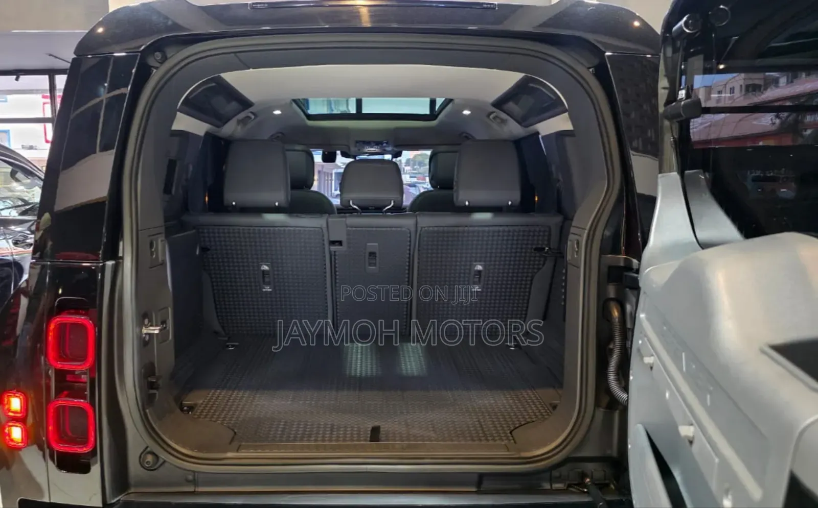 Land Rover Defender 2023 Black