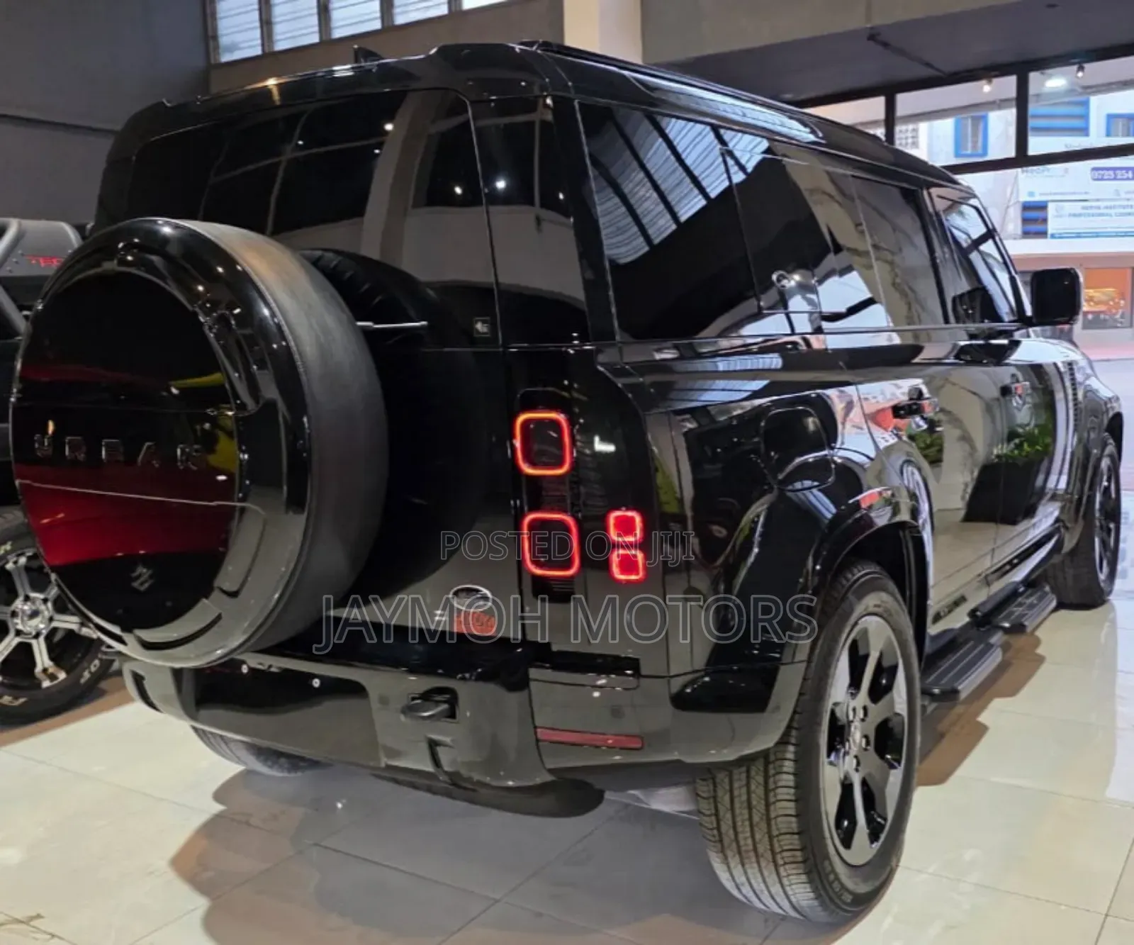 Land Rover Defender 2023 Black