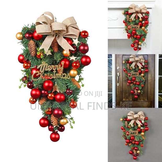 Christmas Front Door Hanging Wreath - thumbnail 3