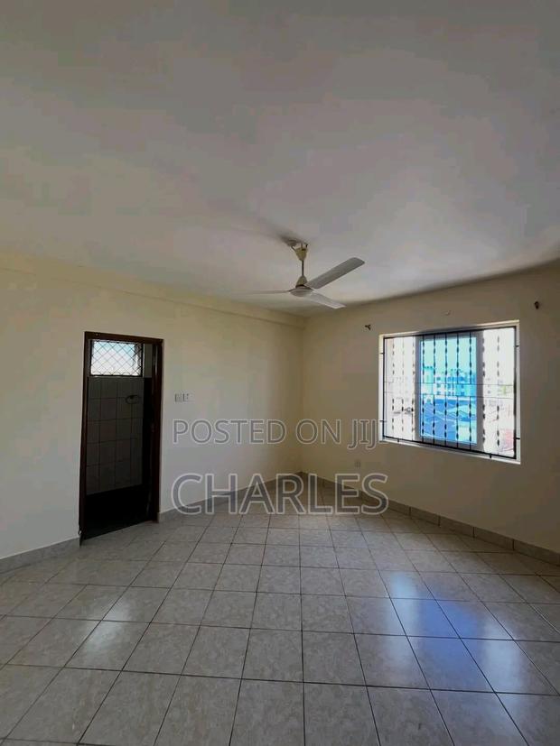 3bdrm Apartment in Nyali Mkomani for rent - thumbnail 7