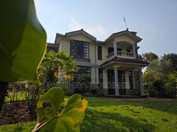 4bdrm House in Rosslyn for sale