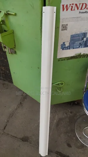 Metallic Floor Trunking 8ft